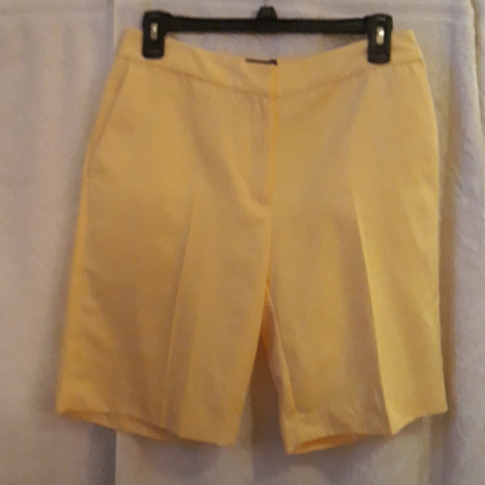 IZOD yellow Golf Shorts.